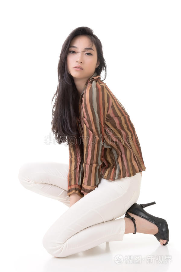 百丽直播377 热门1